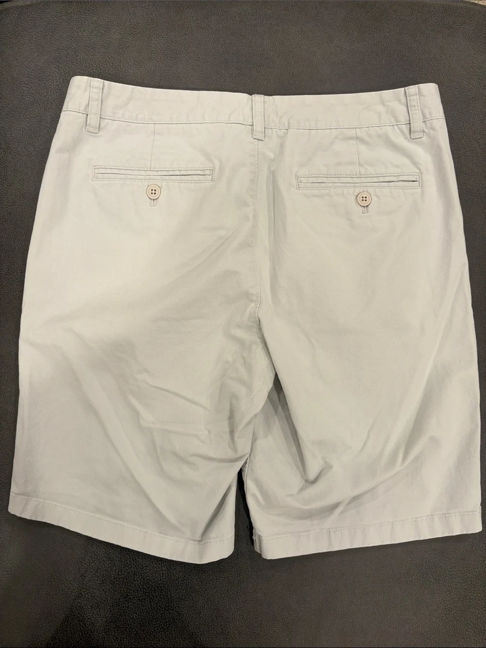 Bonobos Men's Light Gray Chino Shorts